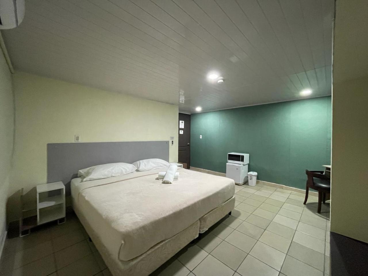 פנמה סיטי Hostal El Prado מראה חיצוני תמונה