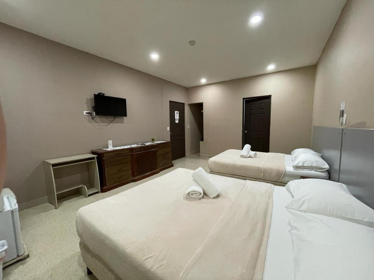 פנמה סיטי Hostal El Prado מראה חיצוני תמונה