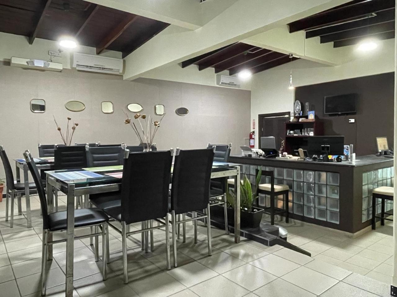 פנמה סיטי Hostal El Prado מראה חיצוני תמונה